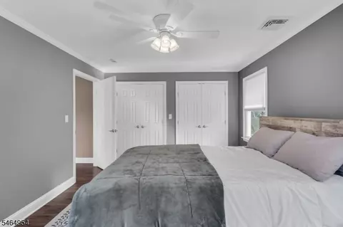 Bedroom - 137 Perryville Rd, Hampton, NJ 08827 photo 7 of 7