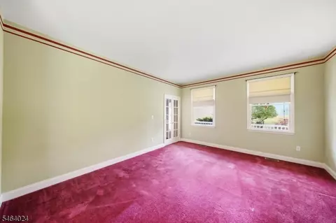 Living - 18 Cornerstone Dr, Hackettstown, NJ 07840 photo 2 of 2