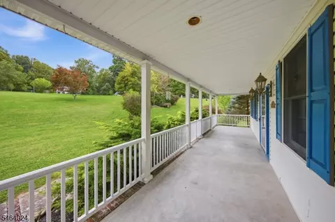 Exterior - 18 Cornerstone Dr, Hackettstown, NJ 07840 photo 3 of 9