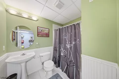 Bath - 18 Cornerstone Dr, Hackettstown, NJ 07840 photo 5 of 5