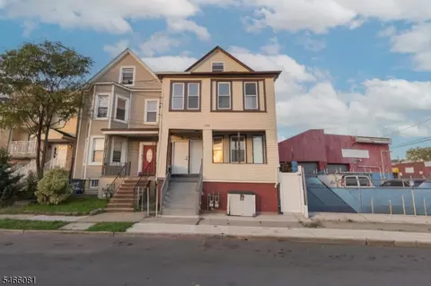 658 Magnolia Ave, Elizabeth City, NJ 07206