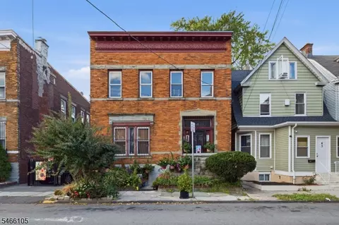 45 S 9th St, Newark, NJ 07107