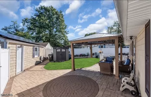 Exterior - 515 E Main St, Bridgewater, NJ 08807 photo 2 of 3