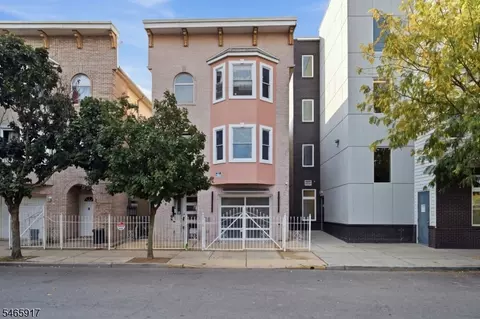 409 Halsey St, Newark, NJ 07102