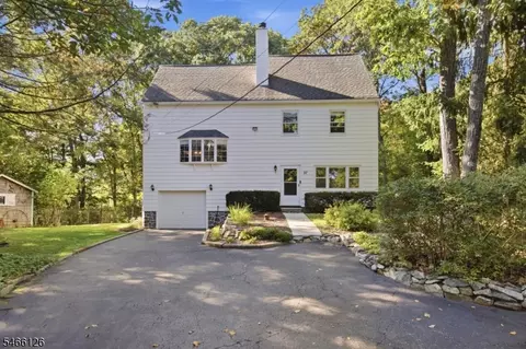 27 Hewitt Aka Garwood Rd, Hewitt, NJ 07421