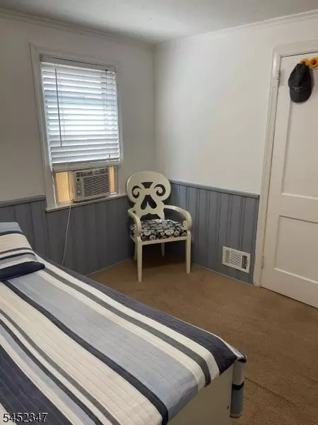 Bedroom - 724 Springfield Ave, Summit, NJ 07901 photo 2 of 7