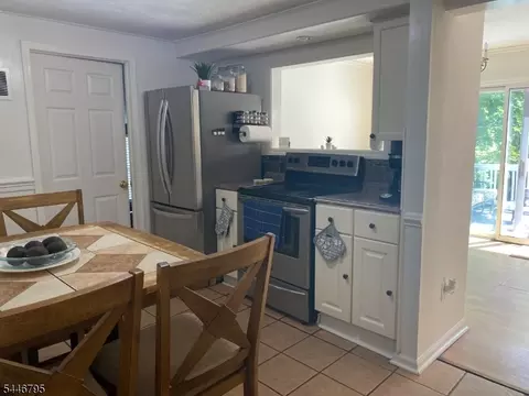 Kitchen - 724 Springfield Ave, Summit, NJ 07901 photo 1 of 3