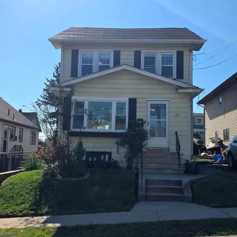 21 Rollins Ave, Clifton, NJ 07011