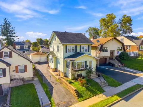 21 Rollins Ave, Clifton, NJ 07011