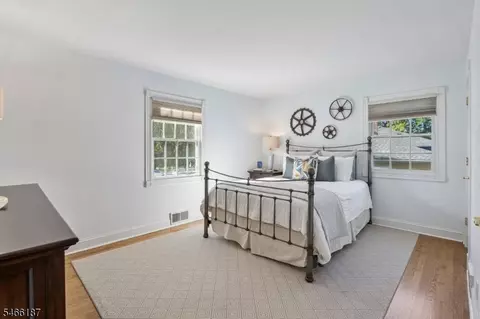 Bedroom - 47 Harvey Dr, Summit, NJ 07901 photo 1 of 4
