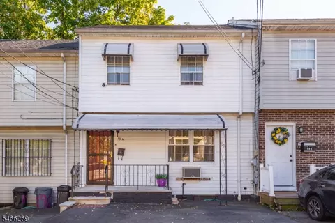 194 Pearl St, Paterson, NJ 07501