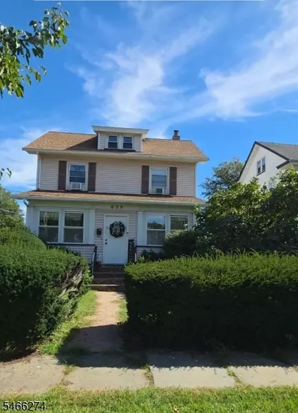 629 Chestnut St, Roselle Park, NJ 07204