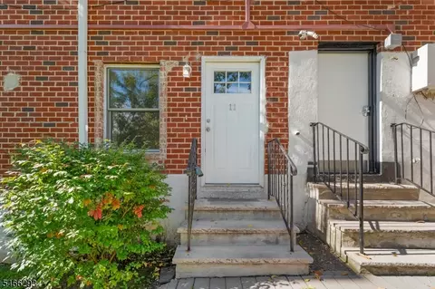 90 Mount Kemble Ave #11, Morristown, NJ 07960