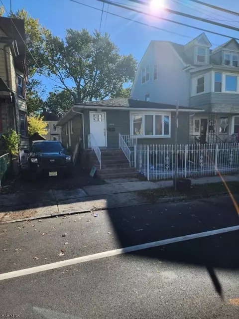 70 Columbia Ave, Newark, NJ 07106
