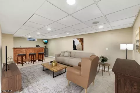Living - 67 Bald Eagle Rd, Hackettstown, NJ 07840 photo 4 of 5
