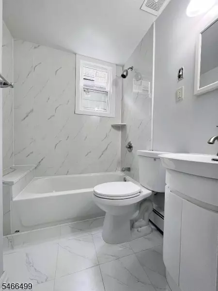 226 Patterson St, Harrison, NJ 07029 photo 4