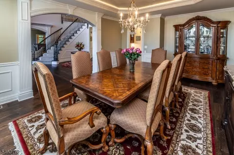 Dining - 19 Raspberry Trl, Warren, NJ 07059 photo 1 of 2