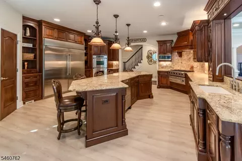 Kitchen - 19 Raspberry Trl, Warren, NJ 07059 photo 1 of 3