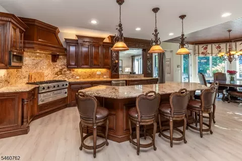 Kitchen - 19 Raspberry Trl, Warren, NJ 07059 photo 3 of 3