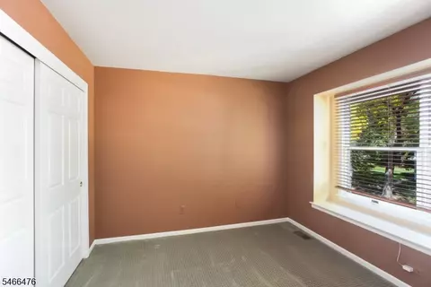 Bedroom - 5 Eton Ct, Bedminster, NJ 07921 photo 3 of 5