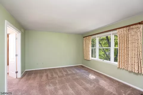 Bedroom - 5 Eton Ct, Bedminster, NJ 07921 photo 1 of 5