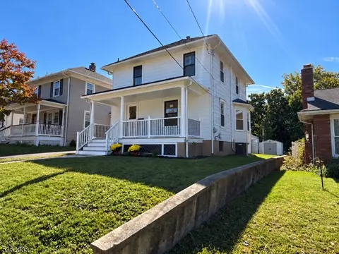 164 E High St, Somerville, NJ 08876