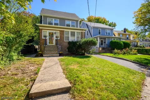 52 Orchard Rd, Maplewood, NJ 07040