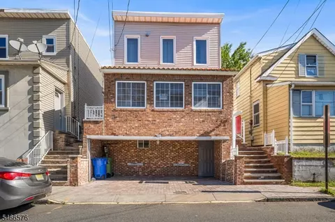 731 Mcgillvray Pl, Linden, NJ 07036
