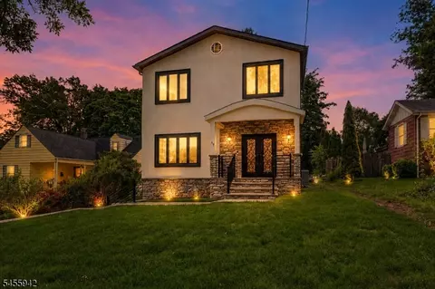 49 Longview Ave, Lake Hiawatha, NJ 07034