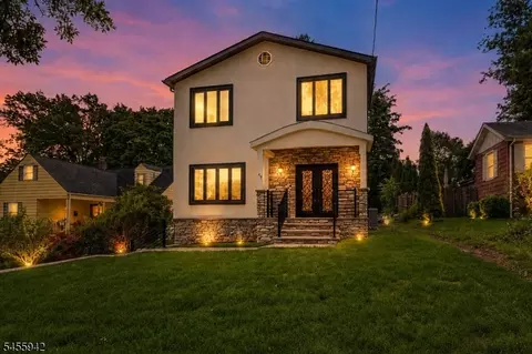 49 Longview Ave, Lake Hiawatha, NJ 07034