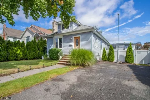 8 Pallant Ave, Linden, NJ 07036