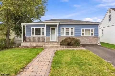 28 Newport Ave, Somerset, NJ 08873