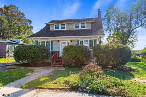 33 Bassett Ave, Mine Hill, NJ 07803