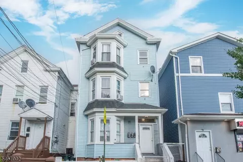 71 Mercer St, Paterson, NJ 07524