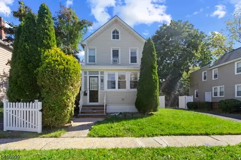 20 Lake St, East Orange, NJ 07017