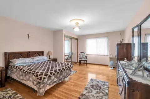 Bedroom - 315 Trinity Pl, Hillside, NJ 07205 photo 1 of 3