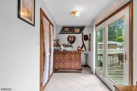 Entry Way - 315 Trinity Pl, Hillside, NJ 07205 photo 2 of 4