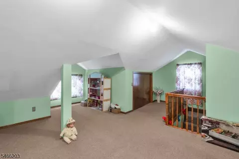 Entry Way - 315 Trinity Pl, Hillside, NJ 07205 photo 4 of 4