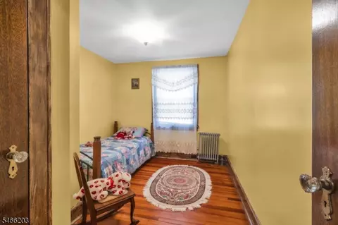Bedroom - 315 Trinity Pl, Hillside, NJ 07205 photo 2 of 3