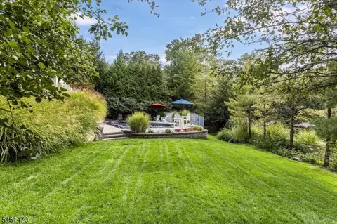 Exterior - 22 Sloping Hill Ter, Wayne, NJ 07470 photo 12 of 13