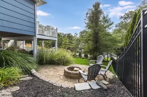 Exterior - 22 Sloping Hill Ter, Wayne, NJ 07470 photo 9 of 13