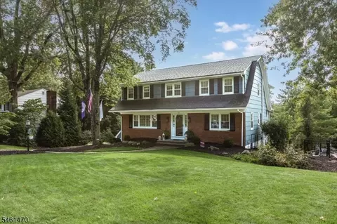 Exterior - 22 Sloping Hill Ter, Wayne, NJ 07470 photo 2 of 13