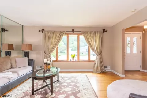 Living - 9 Terrace Rd, Wayne, NJ 07470 photo 1 of 2