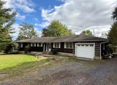 732 Amwell Rd, Hillsborough, NJ 08844