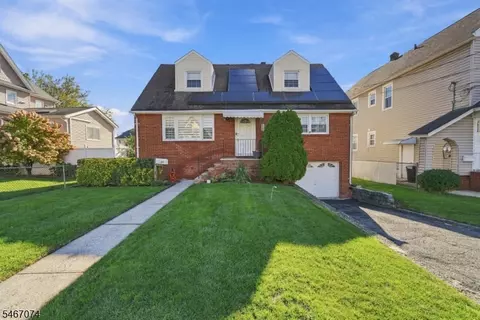 91 Laurel St, Ridgefield Park, NJ 07660