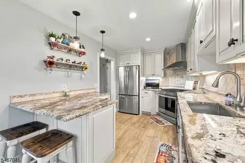 Kitchen - 2 Rainier Ct, Hackettstown, NJ 07840 photo 3 of 3