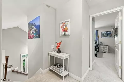 Entry Way - 2 Rainier Ct, Hackettstown, NJ 07840 photo 6 of 6
