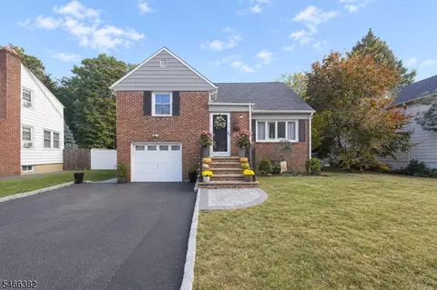 885 Salem Rd, Union, NJ 07083