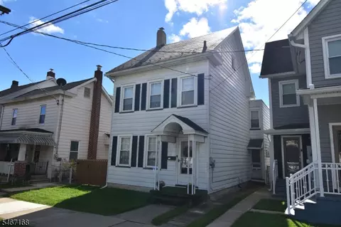 110 Lewis St, Phillipsburg, NJ 08865
