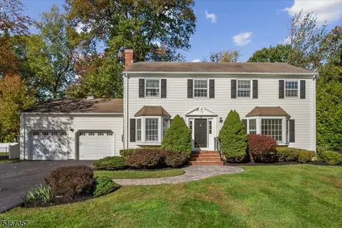 10 Warwick Rd, Morristown, NJ 07960